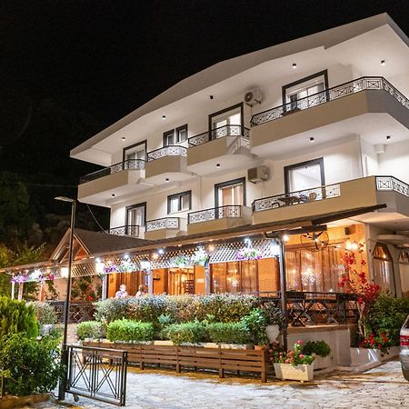 Sunkised Hotel Saranda Dış mekan fotoğraf