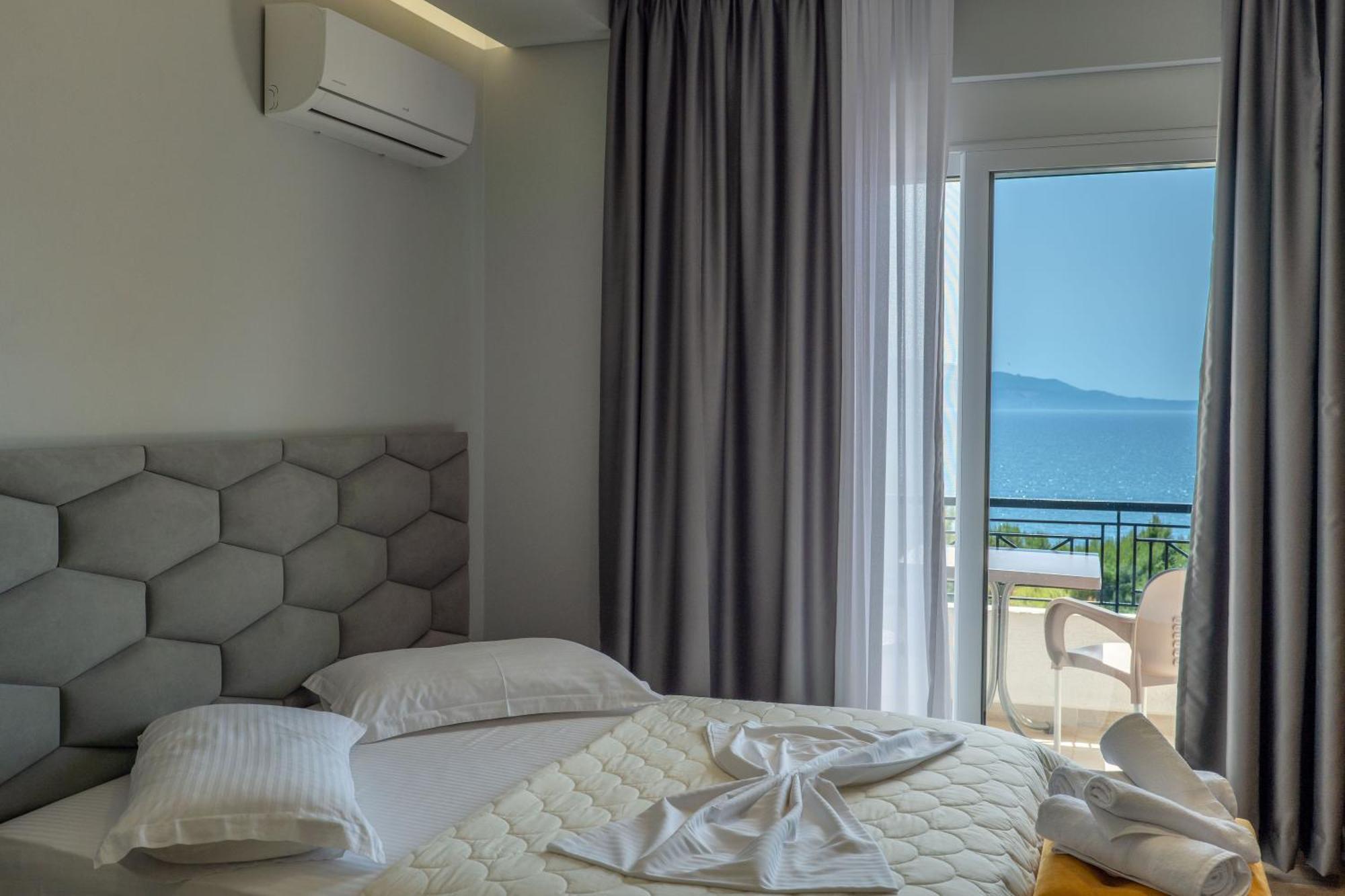Sunkised Hotel Saranda Dış mekan fotoğraf