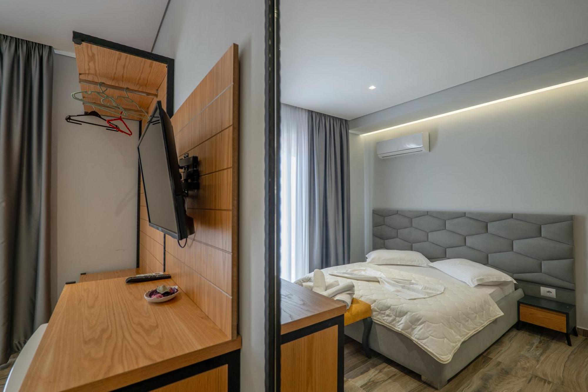 Sunkised Hotel Saranda Dış mekan fotoğraf