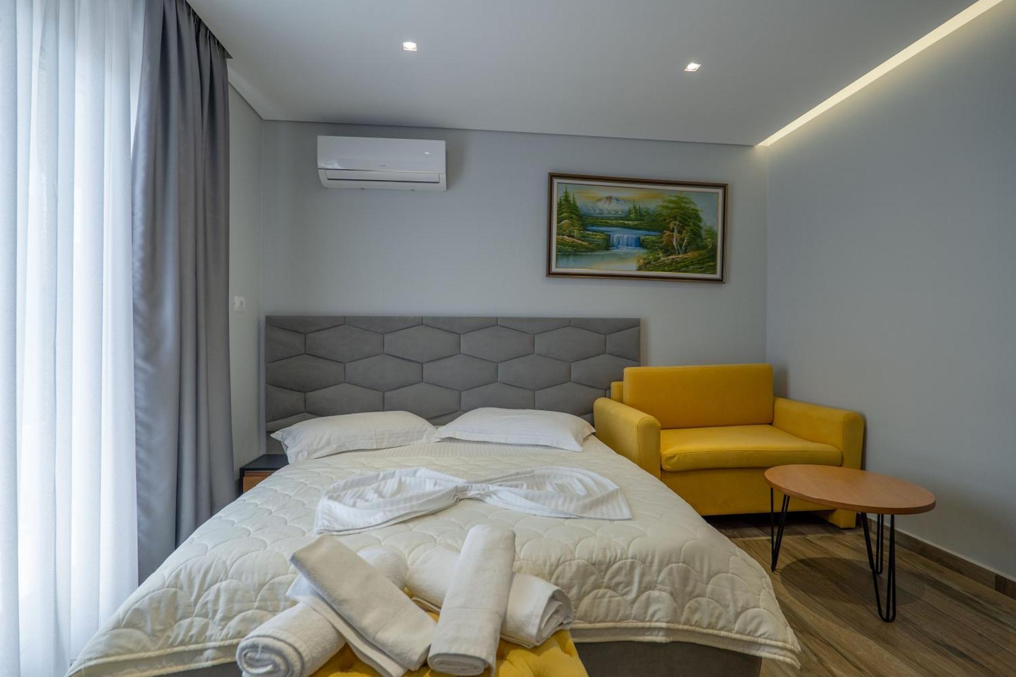 Sunkised Hotel Saranda Dış mekan fotoğraf