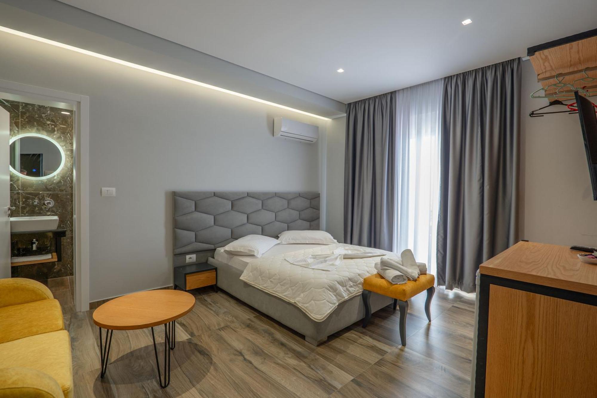 Sunkised Hotel Saranda Dış mekan fotoğraf