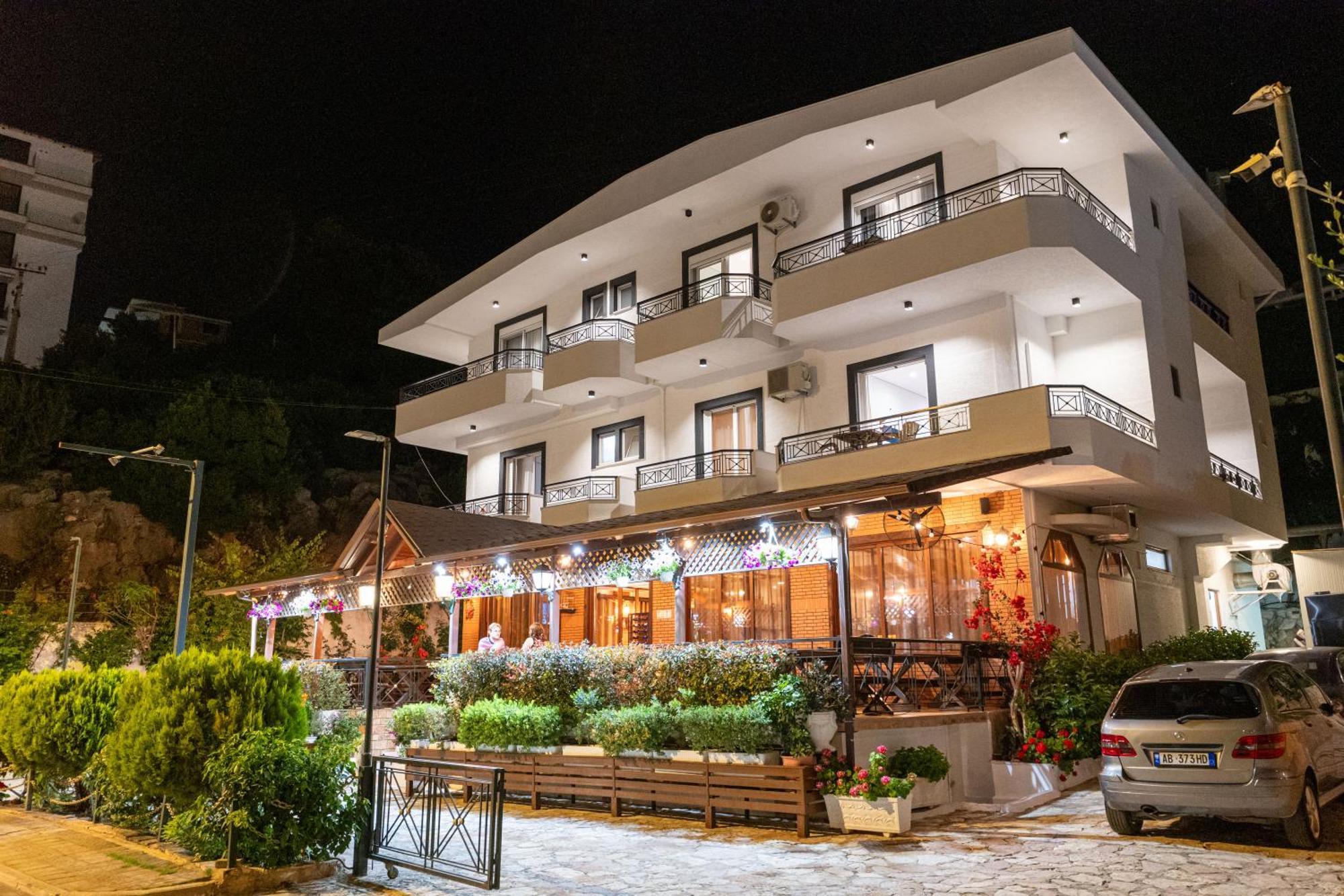 Sunkised Hotel Saranda Dış mekan fotoğraf