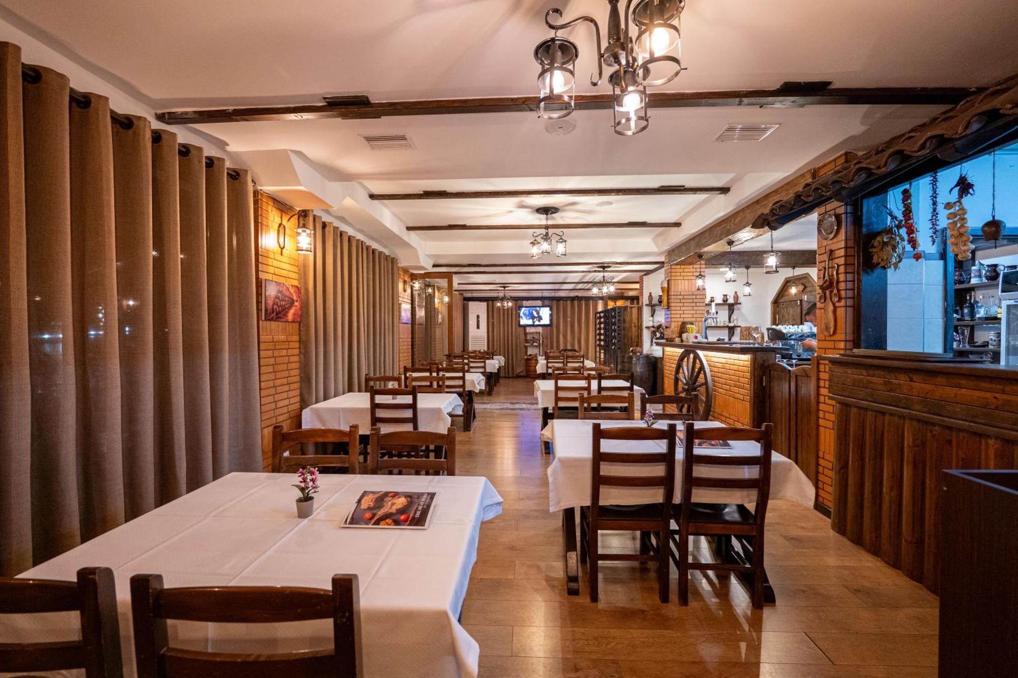 Sunkised Hotel Saranda Dış mekan fotoğraf