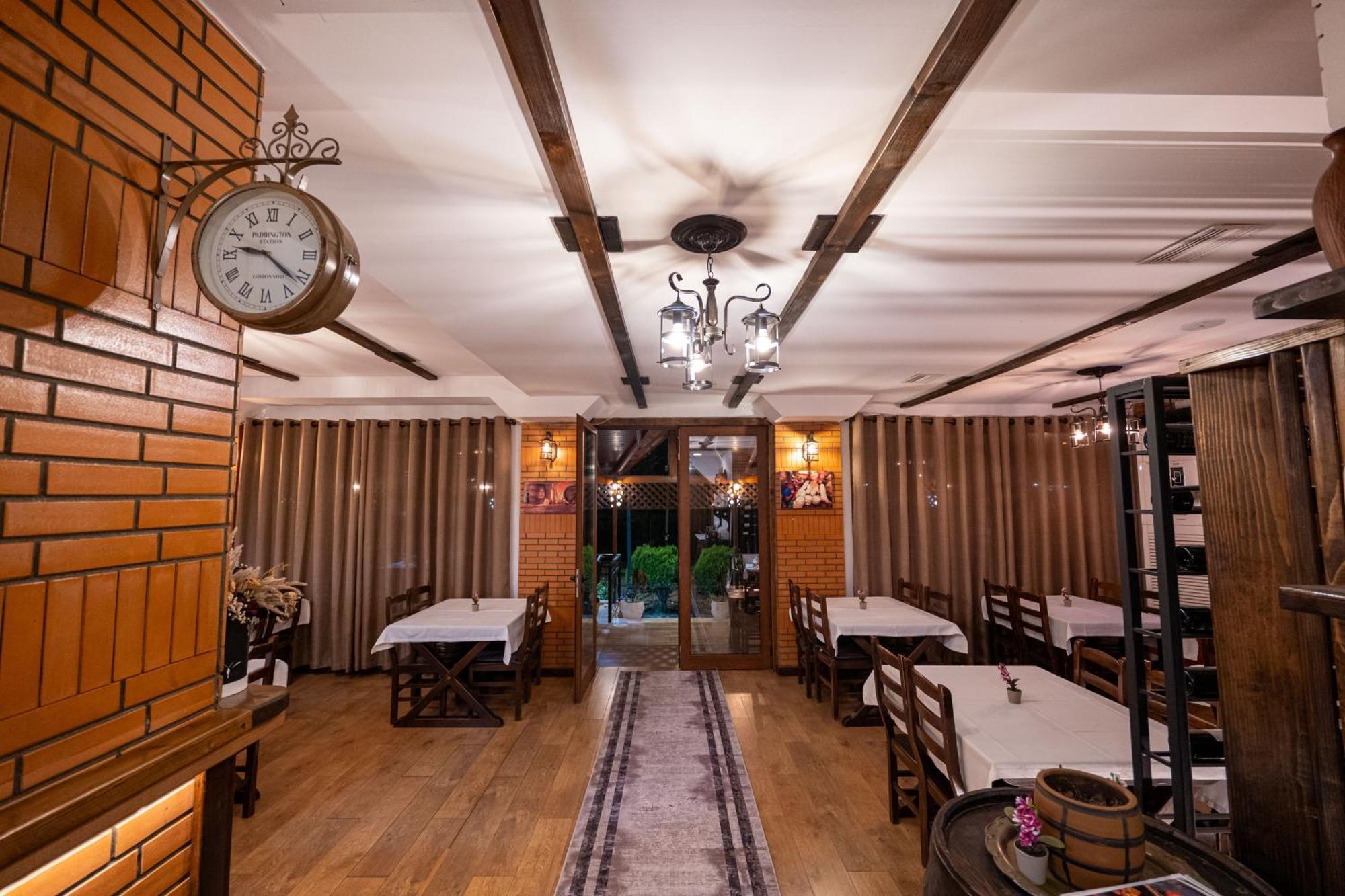 Sunkised Hotel Saranda Dış mekan fotoğraf