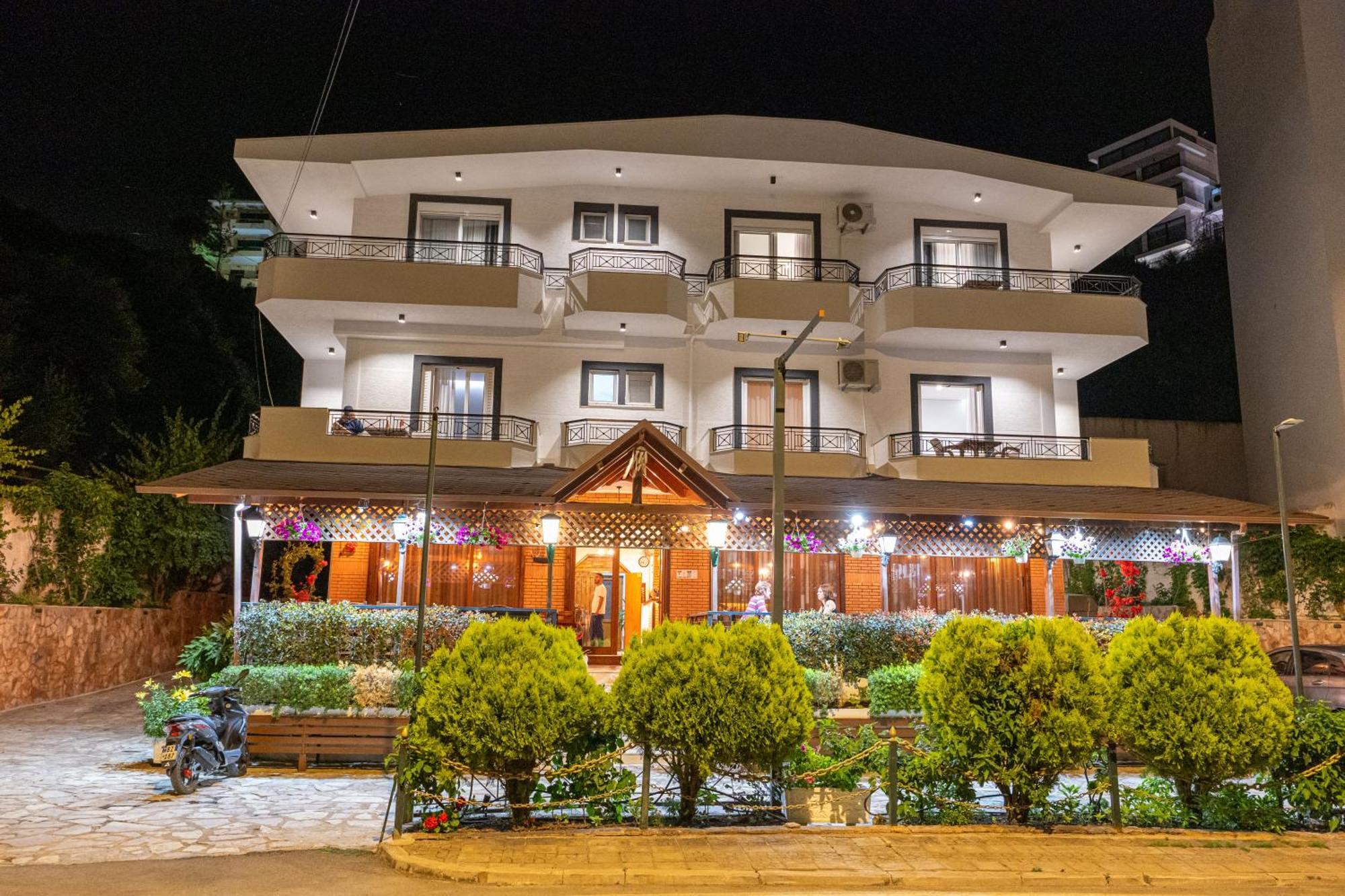 Sunkised Hotel Saranda Dış mekan fotoğraf