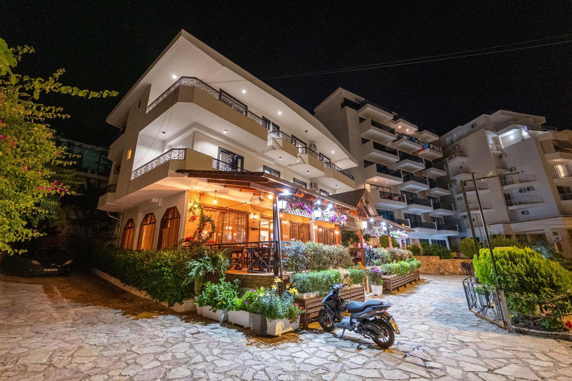 Sunkised Hotel Saranda Dış mekan fotoğraf
