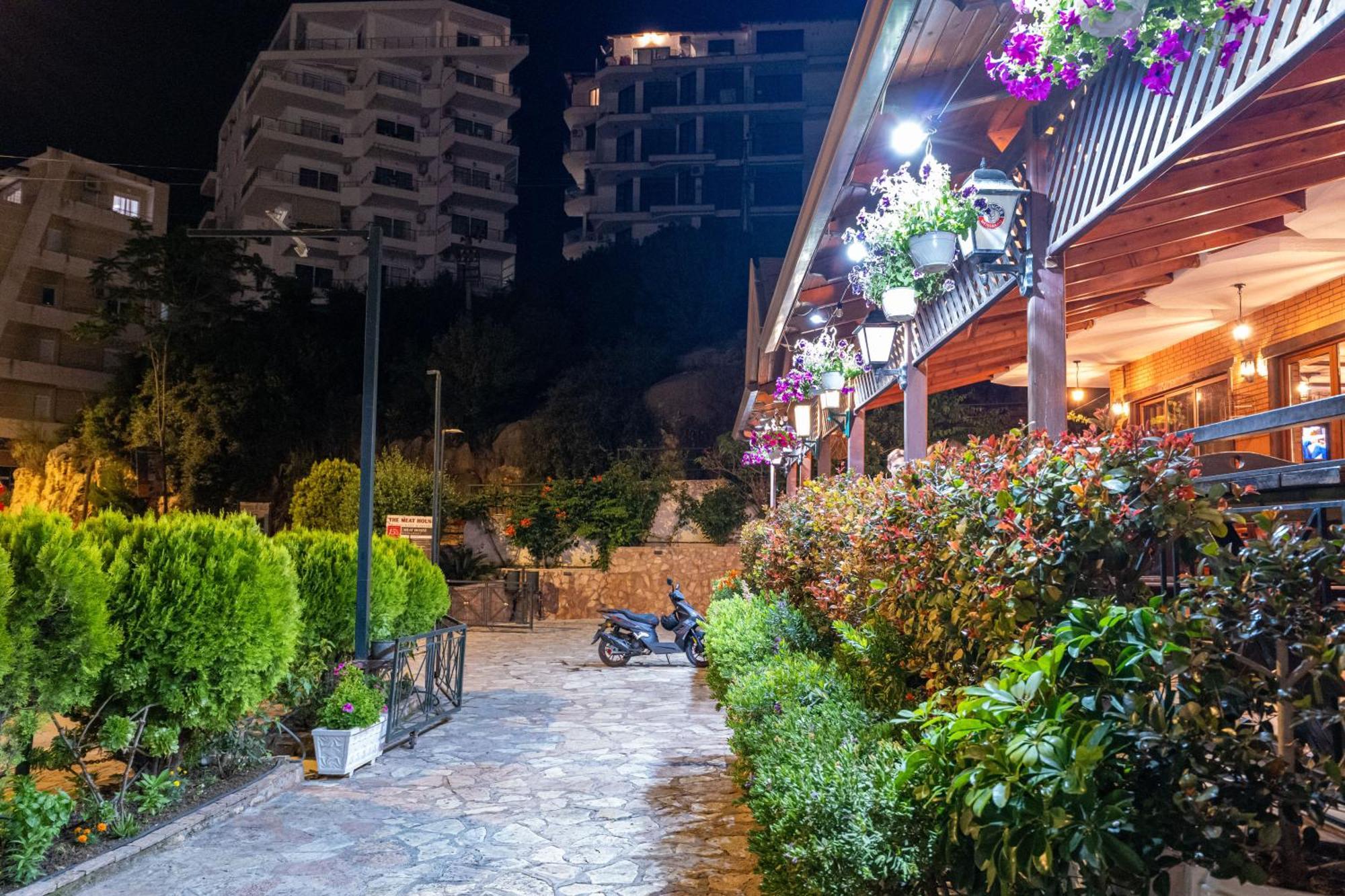 Sunkised Hotel Saranda Dış mekan fotoğraf
