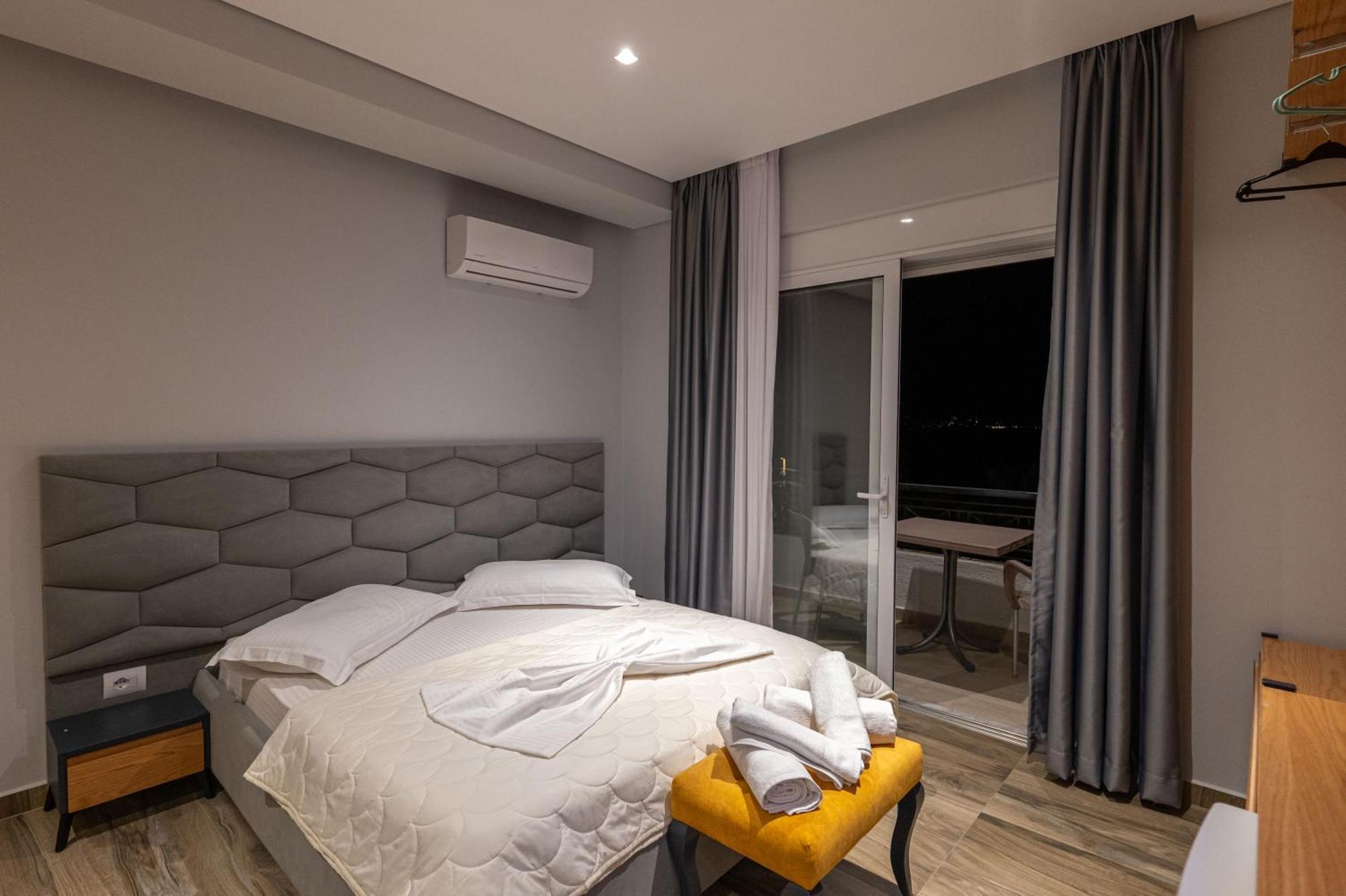 Sunkised Hotel Saranda Dış mekan fotoğraf