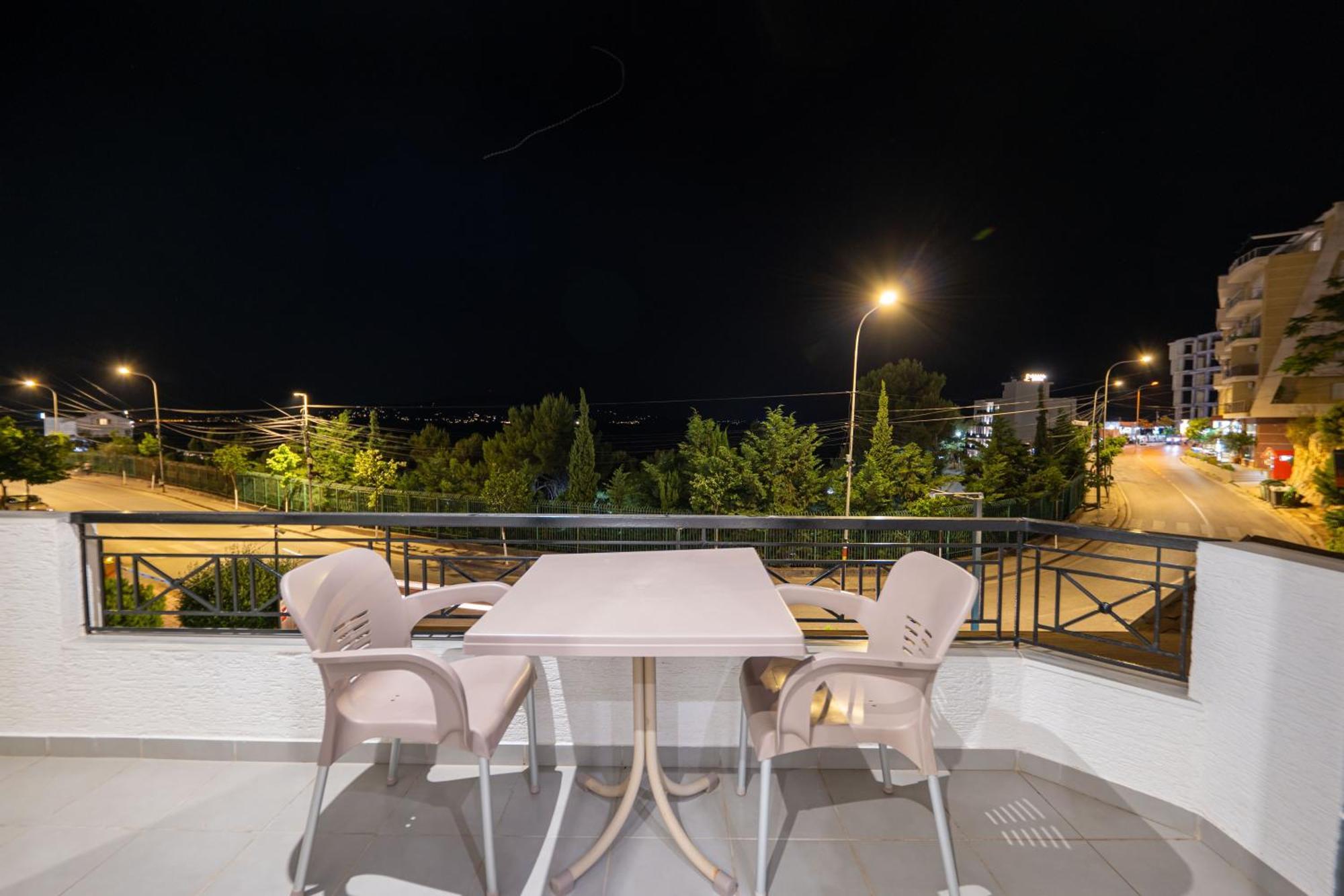 Sunkised Hotel Saranda Dış mekan fotoğraf